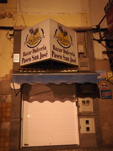 Bazar Dulceria Paseo De San José