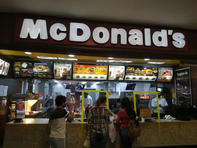 McDonald's Shopping Benfica.