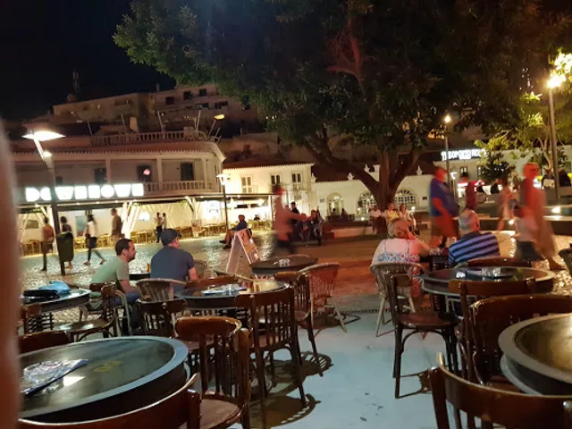 Restaurante Bar Bank