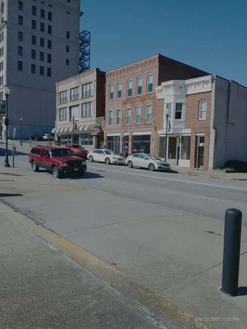 LuLu's Salon and Bridal