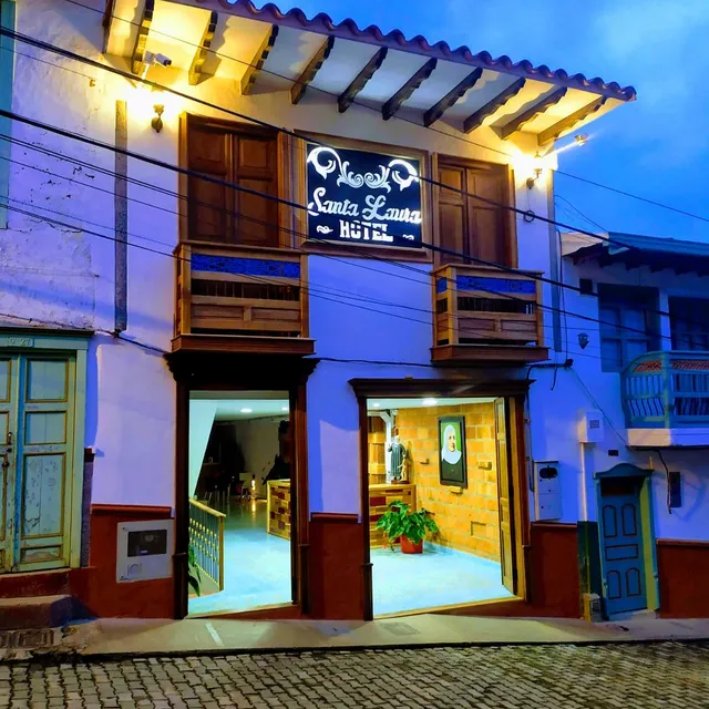 Hotel Santa Laura