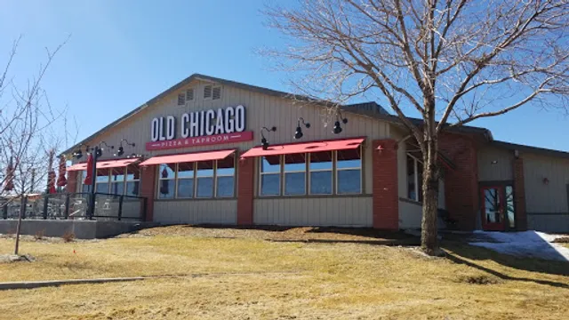 Old Chicago Pizza + Taproom