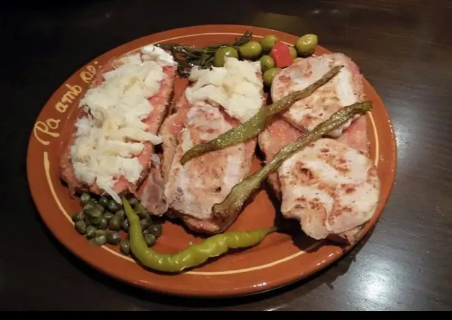 Bar Cafetería Los Alpes