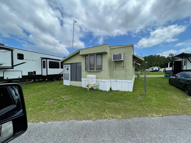 Sherwood Forest Manufactured Home