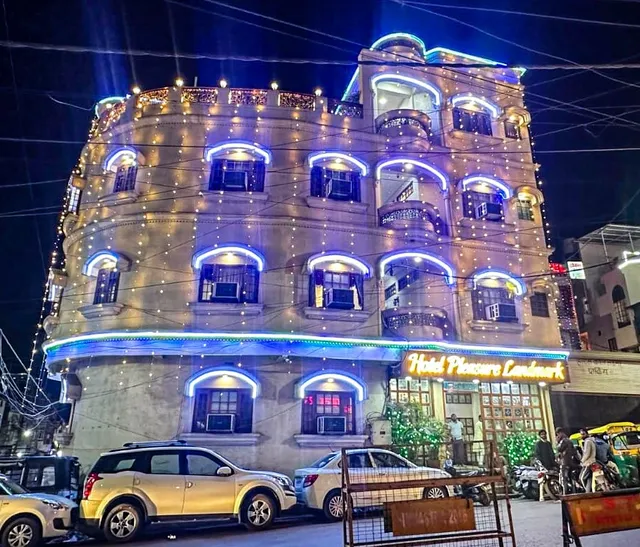 Hotel Pleasure Landmark