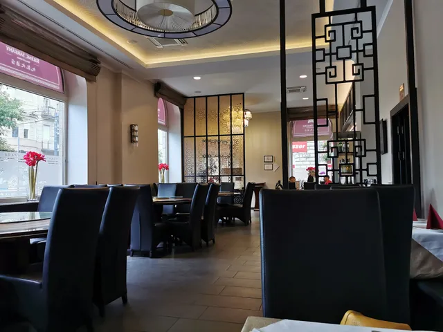 Nine Dragons Restaurant