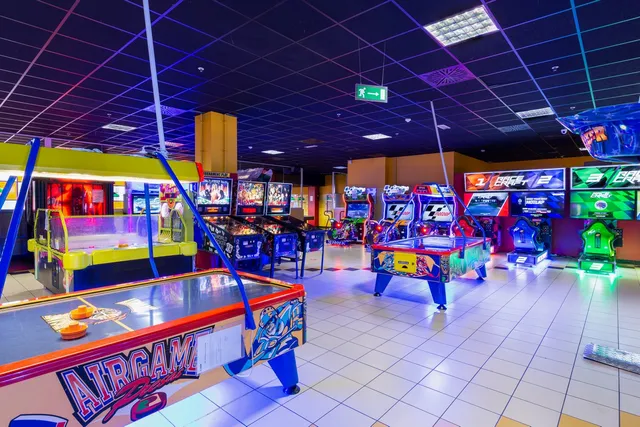 Sala Admiral PLAYCITY - SLOT & VLT