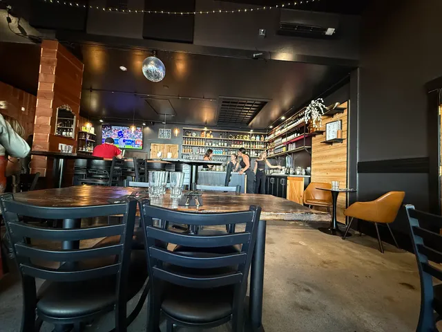 The Lighthouse - Cocktail Bar & Restaurant