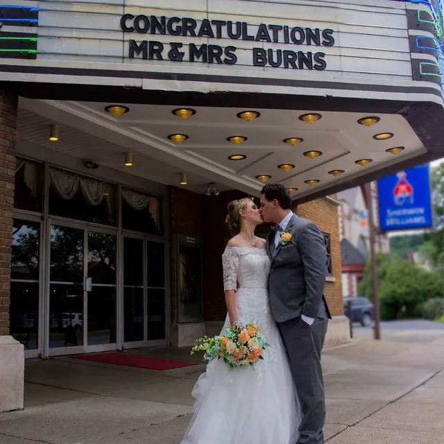 Mr T's Menswear & Tuxedo Rentals