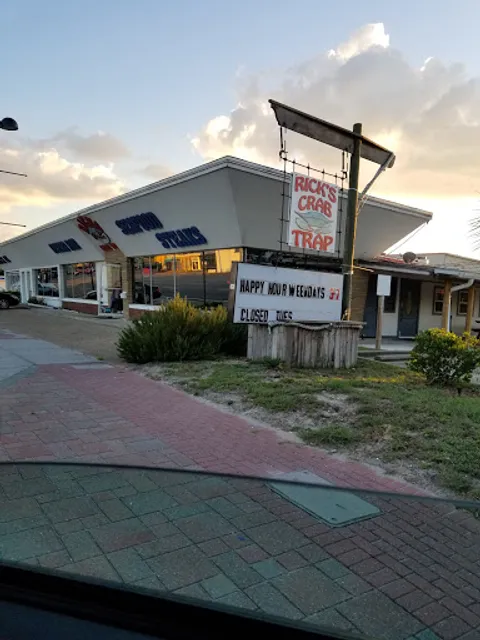 Rick's Crab Trap
