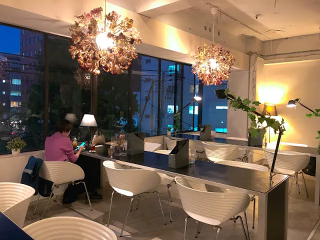 Natural Dining Cafe Mode （3floor）