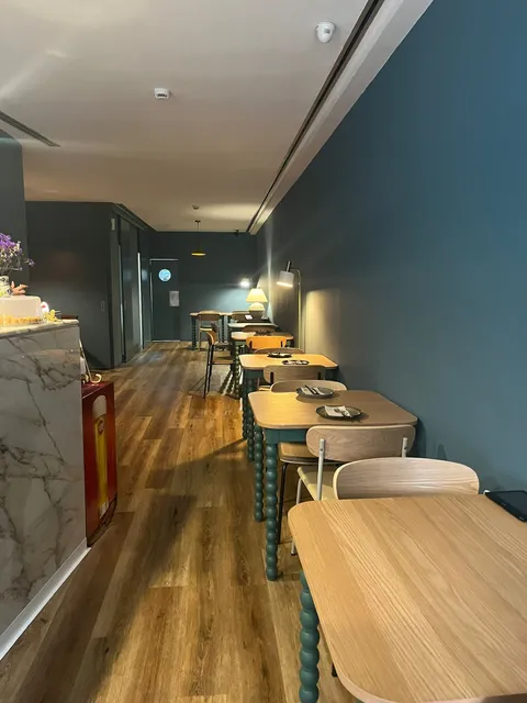 Dona Carlota Porto - Petiscos e vinhos