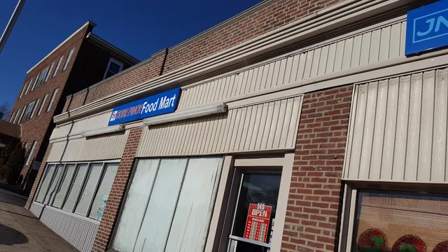 Surepinoy Oriental Food Mart