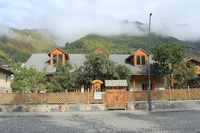 Guest House Svan-Ski