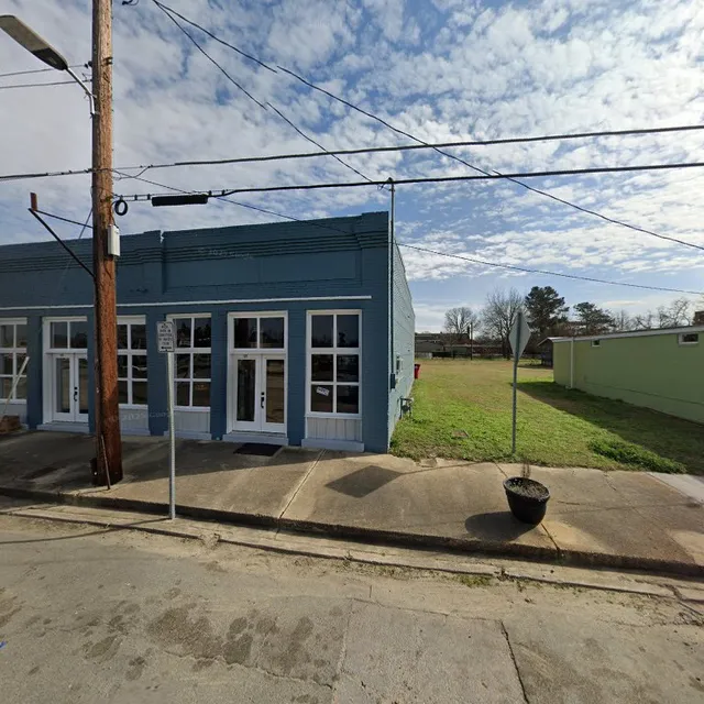 Twin Cities Plaza Shopping Center