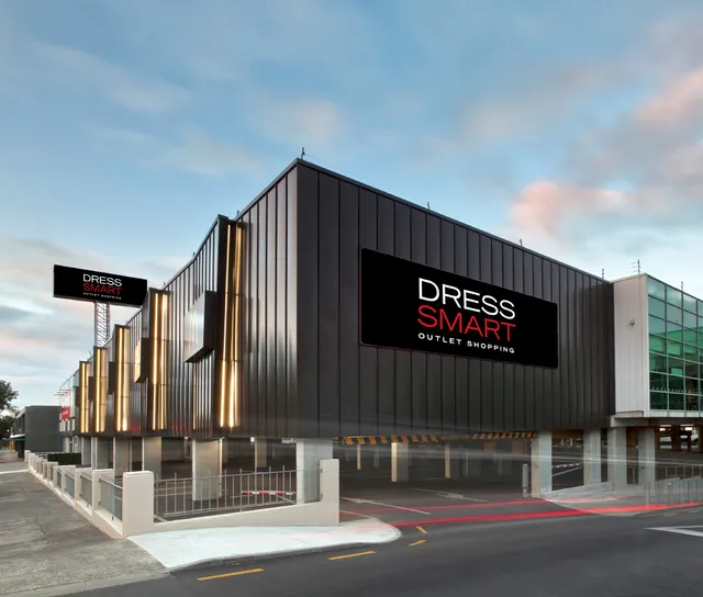 Dress Smart Outlet Shopping Centre