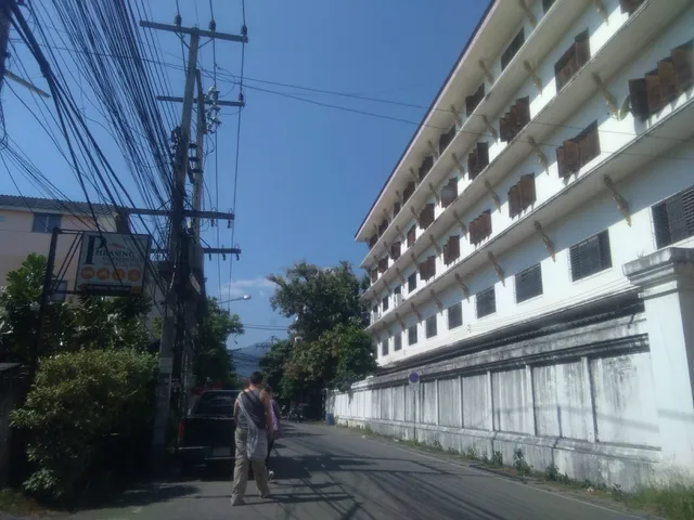 พระสิงห์เกสท์เฮ้าส์