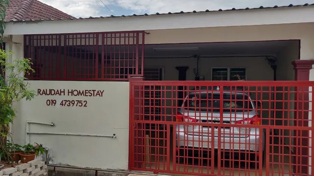 Raudah Homestay Kuala Nerang