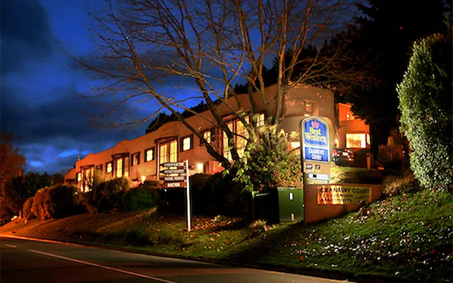 Cranbury Court Apartments