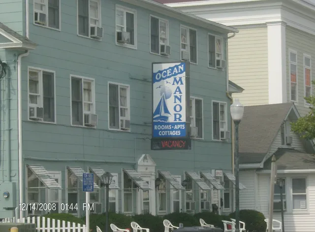 Ocean Manor Hotel