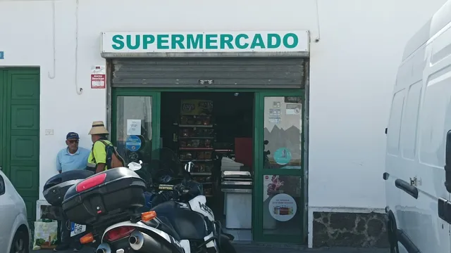 Supermercado Juán P de León