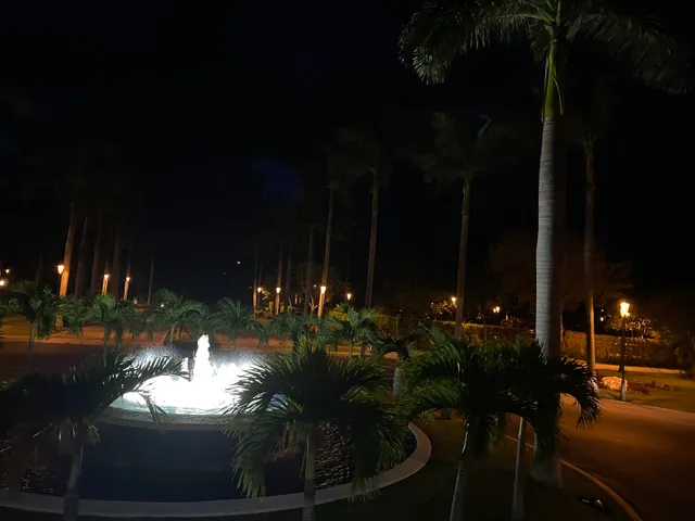 Barceló Maya Convention Center