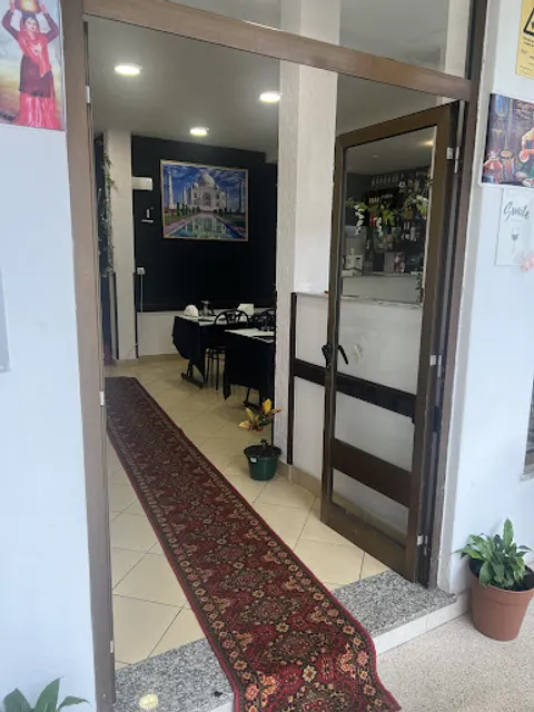 Indian Tandoori Restaurant