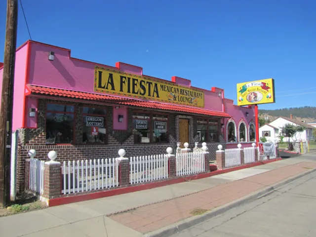 La Fiesta Mexican Restaurant & Lounge
