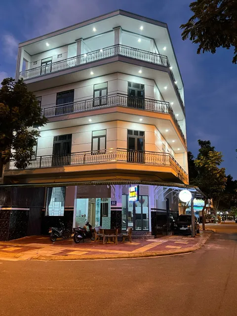 Khách Sạn Ngọc Quý 2