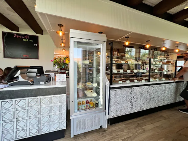 RACHEL’S Restaurant & Bakery