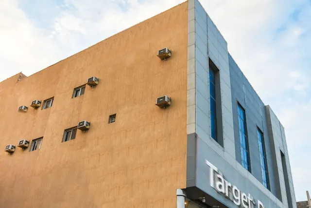 OYO 560 Al Eairy Apartment Dammam 4