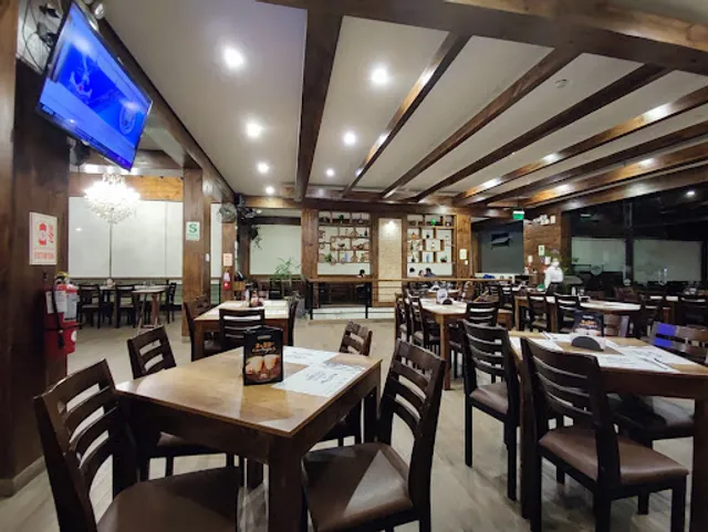 Villa Chicken Miraflores