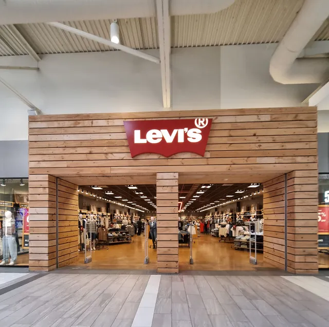 Levi’s Outlet Store