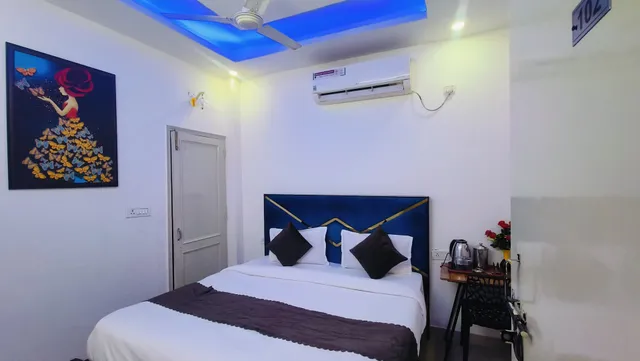 HOTEL Mannat Centric