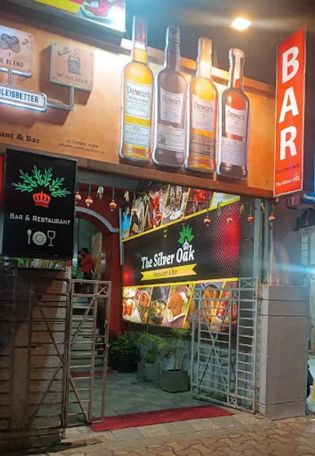 The Silver Oak (Restaurant & Bar)