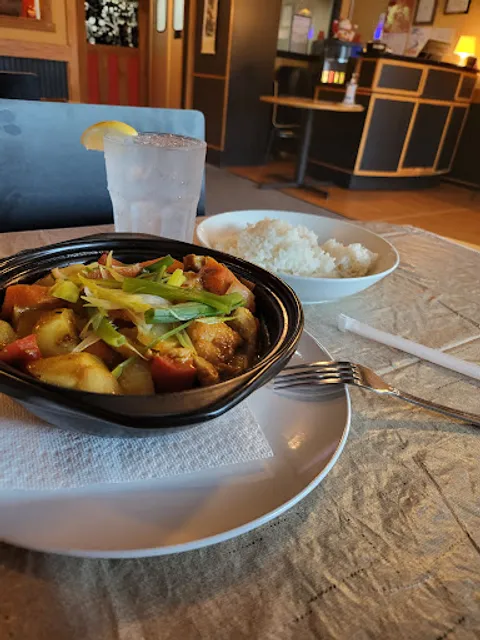 Li's Noodles Asian Kitchen