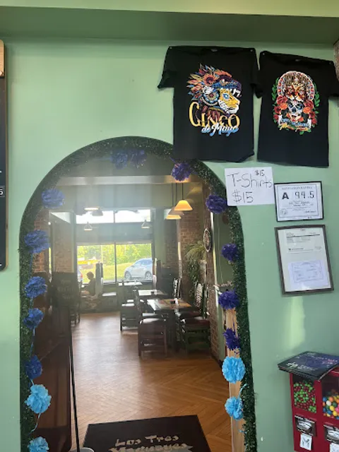 Los Tres Magueyes RDU