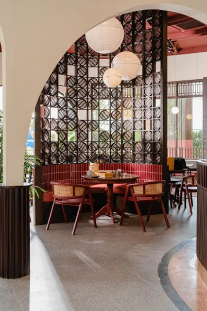 Kopihub Phaya Satcha-Ang Sila