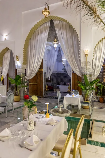 Restaurant Lounge - Rooftop. Mouda Palace