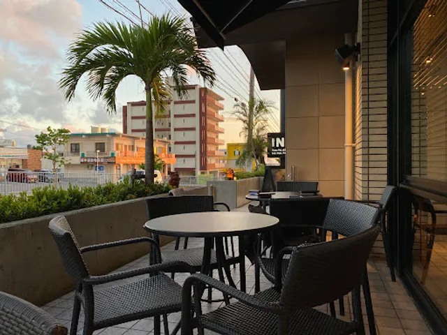 Starbucks Coffee - Okinawa Kokutai-doro