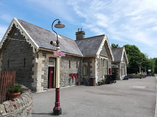 Knights Folly Farm Camping & Caravan Site