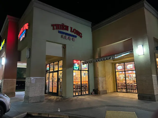 Thiên Long Restaurant