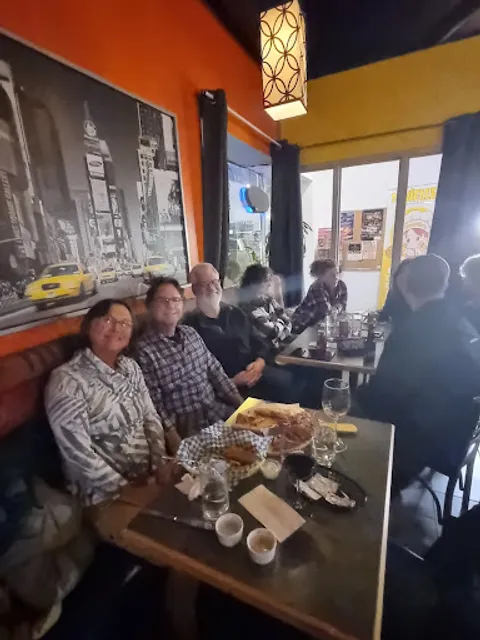 D2 Bar & Stage / Danielle's