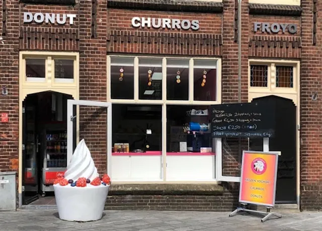 Gijs & Mien Oliebollen Churros FrozenYoghurt