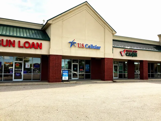 Authorized Retailer UScellular & T-Mobile