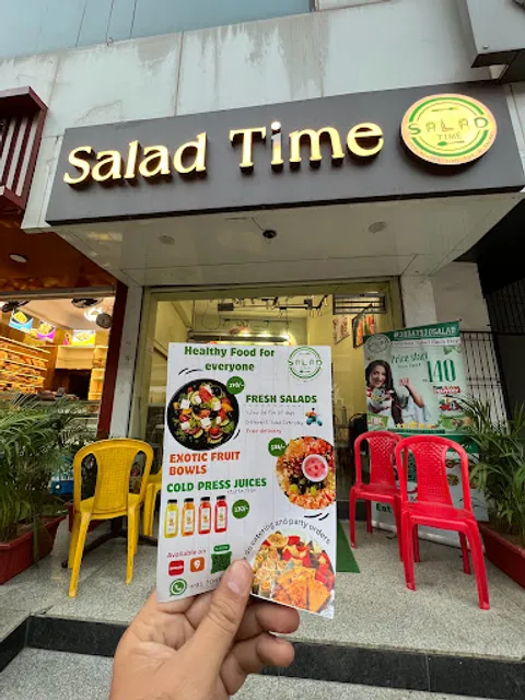 Salad Time - Healthy Food Cafe for Fresh Salads, Wraps & Cold Press Juices