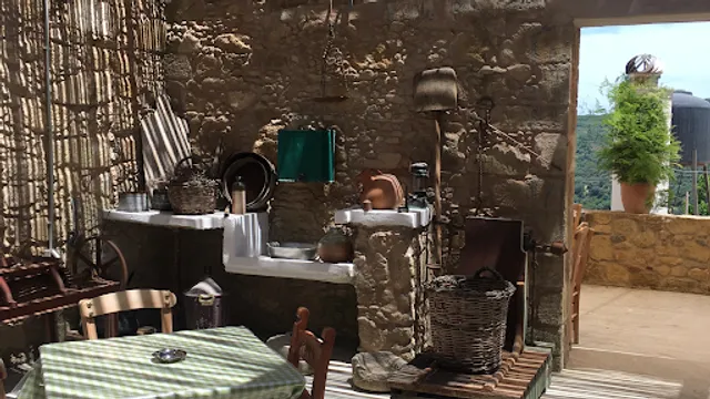 Topos&elia traditional tavern-topolia