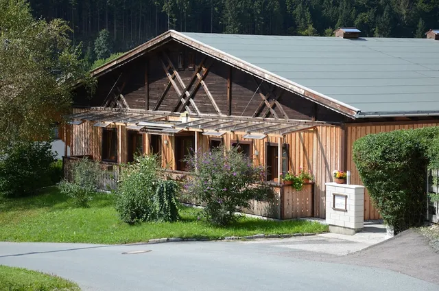 Pension zum Schreiner