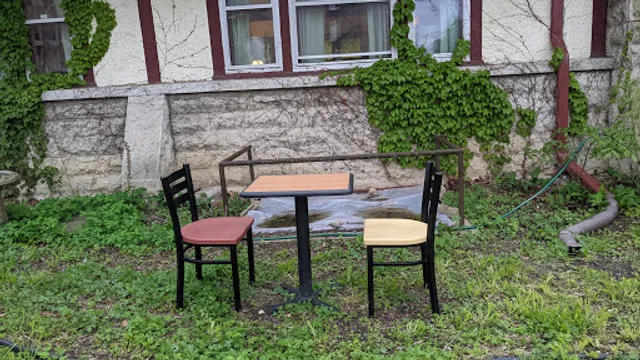 Red Herring Vegetarian Restaurant