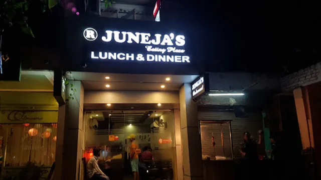 Juneja's Eating Plaza